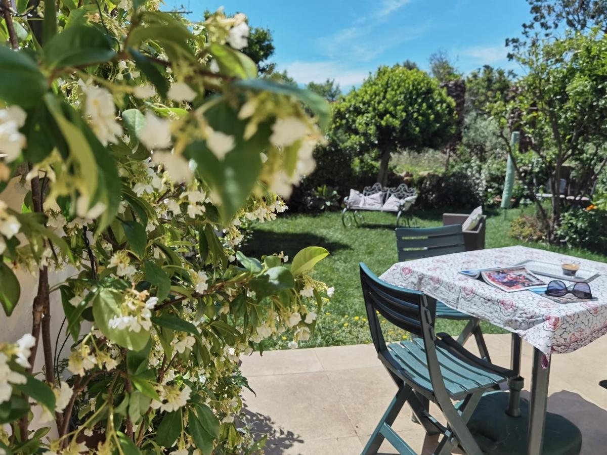 Il Giardino Di Tatiana Rooms & Breakfast La Maddalena  Eksteriør billede